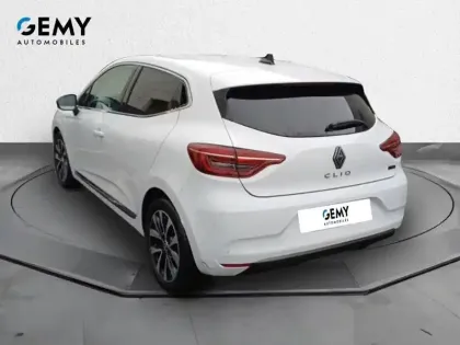 Photo 6 Renault Clio  E-Tech full hybrid 145