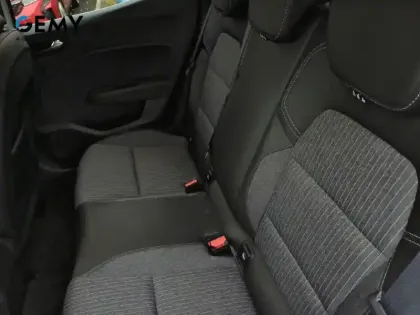Photo 9 Renault Clio  E-Tech full hybrid 145