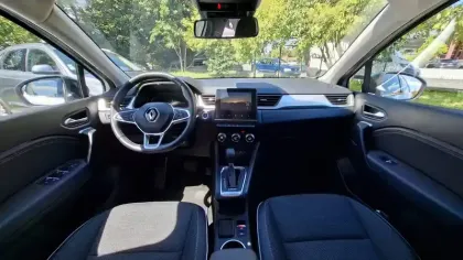 Photo 8 Renault Captur  E-Tech hybride 145