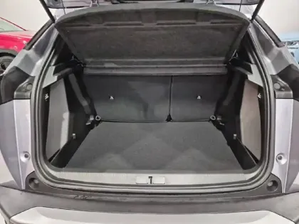 Photo 5 Peugeot 2008  Hybrid 145 e-DCS6