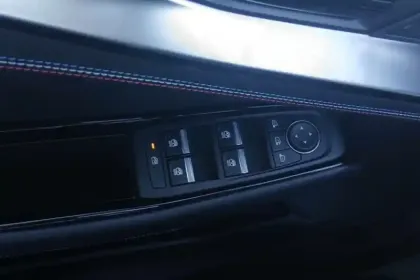 Photo 19 Renault Rafale  E-Tech full hybrid 200 ch