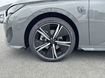 Photo 12 Peugeot 308  BlueHDi 130ch S&S EAT8