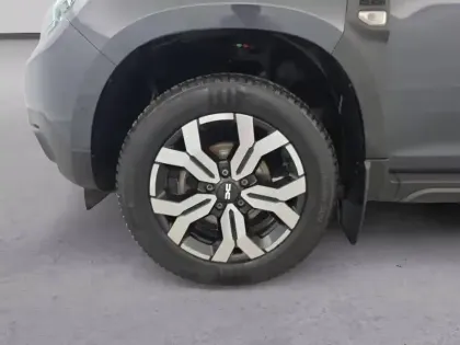 Photo 126 Dacia Duster  Blue dCi 115 4x4