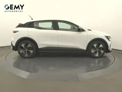 Photo 18 Renault Megane  E-Tech EV60 220 ch super charge
