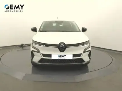 Photo 16 Renault Megane  E-Tech EV60 220 ch super charge