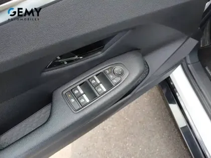 Photo 13 Renault Megane  E-Tech EV60 220 ch super charge