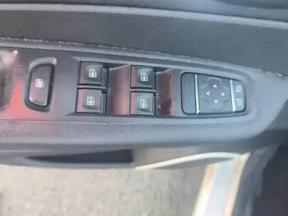 Photo 9 Renault Captur  TCe 90 Energy