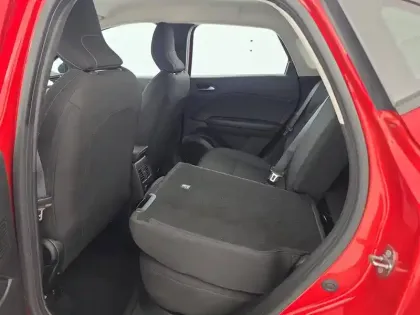 Photo 243 Renault Captur  E-Tech full hybrid 145