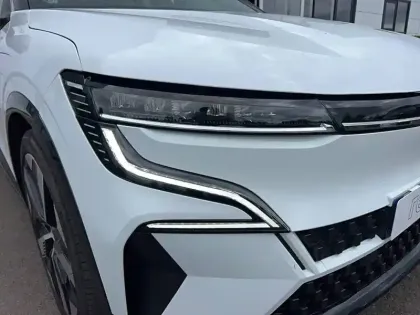 Photo 11 Renault Megane  E-Tech EV60 220 ch super charge