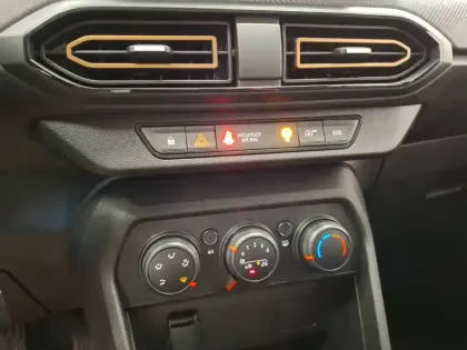 Photo 13 Dacia Sandero  TCe 90