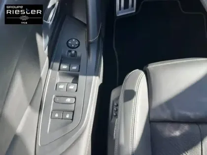 Photo 18 Peugeot 308  PHEV 225 e-EAT8