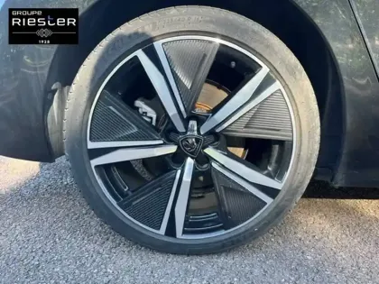 Photo 30 Peugeot 308  PHEV 225 e-EAT8