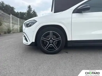 Photo 24 Mercedes GLA  200 d 8G-DCT 4Matic