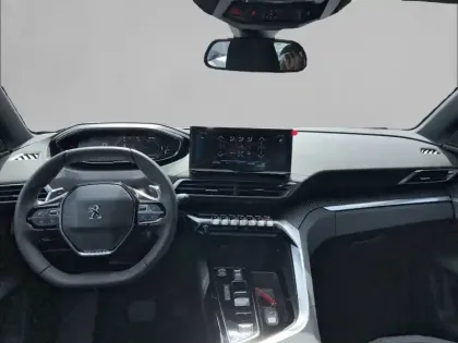 Photo 7 Peugeot 5008  Hybrid 136 e-DCS6
