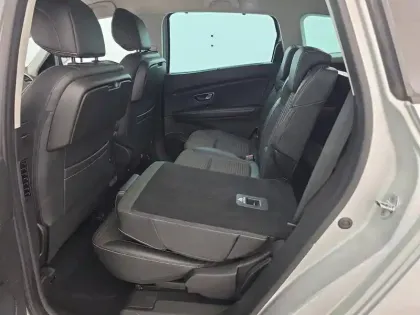 Photo 74 Renault Scenic Grand  dCi 130 Energy