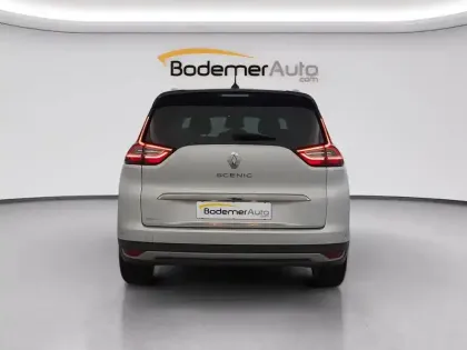 Photo 18 Renault Scenic Grand  dCi 130 Energy