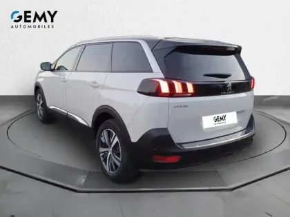 Photo 6 Peugeot 5008  PureTech 130ch S&S EAT8