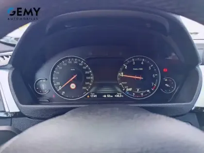 Photo 17 BMW Serie 3 Touring 318i 136 ch BVA8