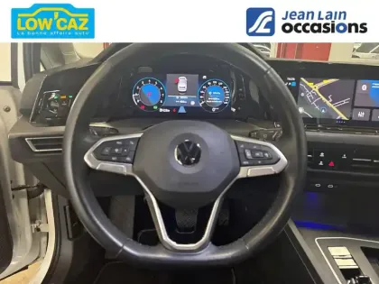 Photo 11 Volkswagen Golf  1.5 eTSI OPF 150 DSG7