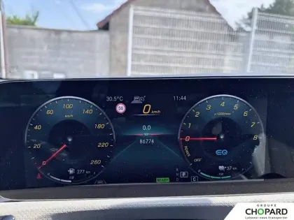 Photo 16 Mercedes Classe A  250 e 8G-DCT