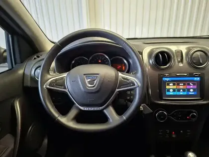 Photo 25 Dacia Sandero  TCe 90