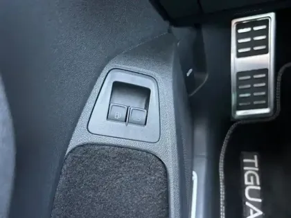 Photo 15 Volkswagen Tiguan Elegance eHybrid