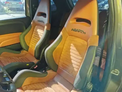 Photo 13 Abarth 500 595 Competizione 1.4 T-Jet 16V