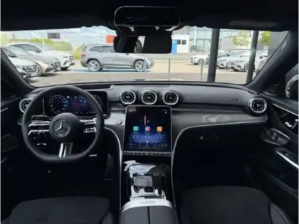 Photo 11 Mercedes Classe C  300 e Hybrid EQ Berli