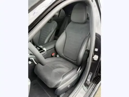 Photo 6 Mercedes Classe C  300 e Hybrid EQ Berli