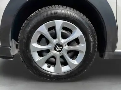 Photo 9 Citroën C3  1.2 PureTech 83ch S&S YOU!