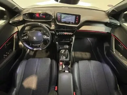 Photo 14 Peugeot 208  1.2 100 GT GPS / Carplay / FullLed / Camera 180 /
