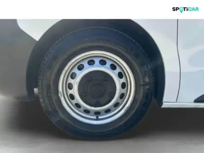 Photo 10 Fiat Scudo  Fg M 1.5 BlueHDi 120ch S&S Pro Lounge Connect