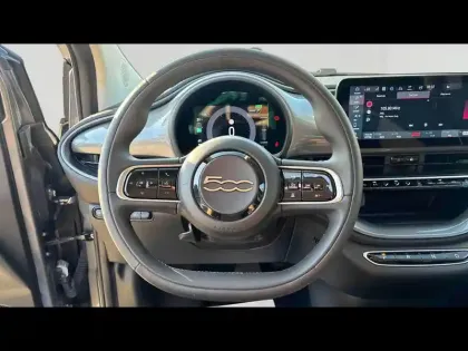 Photo 10 Fiat 500  3+1 e 118ch MY23