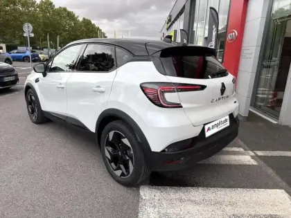 Photo 6 Renault Captur  1.6 E-Tech full hybrid 145ch Techno