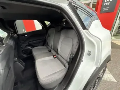 Photo 11 Renault Captur  1.6 E-Tech full hybrid 145ch Techno