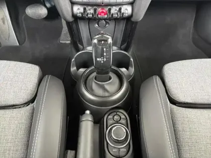 Photo 10 Mini Mini  Cooper 136ch  Edition Camden BVA7
