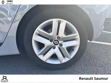 Photo 7 Renault Clio  1.6 E-Tech 145ch full hybrid Evolution