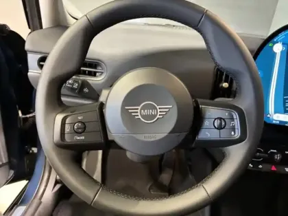 Photo 10 Mini Cooper  5 Portes S 204ch Essential DKG7