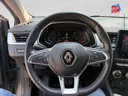 Photo 11 Renault Captur  1.6 E-Tech hybride 145ch Intens -21