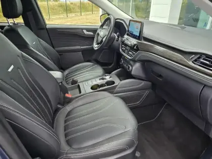 Photo 9 Ford Kuga  2.5 Duratec 190ch FHEV E85 Vignale BVA
