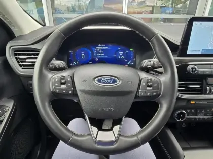 Photo 14 Ford Kuga  2.5 Duratec 190ch FHEV E85 Vignale BVA