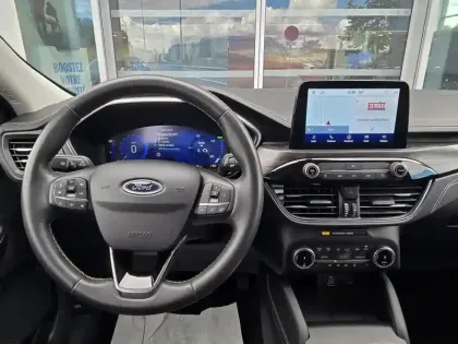 Photo 12 Ford Kuga  2.5 Duratec 190ch FHEV E85 Vignale BVA
