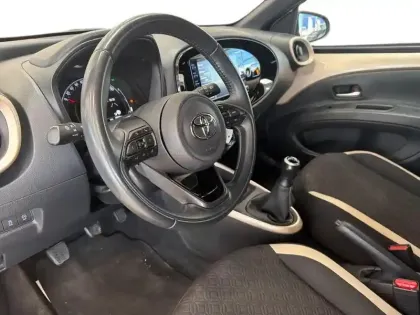 Photo 13 Toyota Aygo X  1.0 VVT-i 72ch Design
