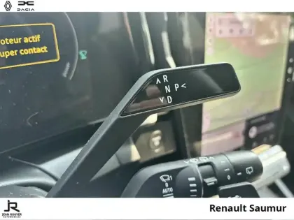 Photo 5 Renault Megane  E-Tech Electric 220ch Techno autonomie confort -24