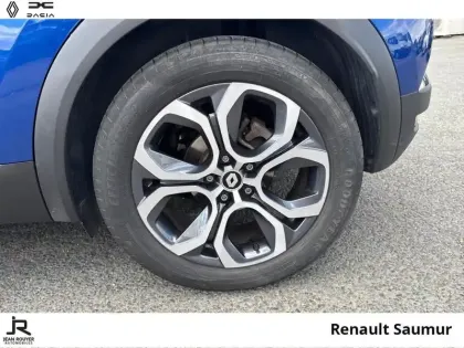 Photo 7 Renault Captur  1.6 E-Tech hybride 145ch Techno