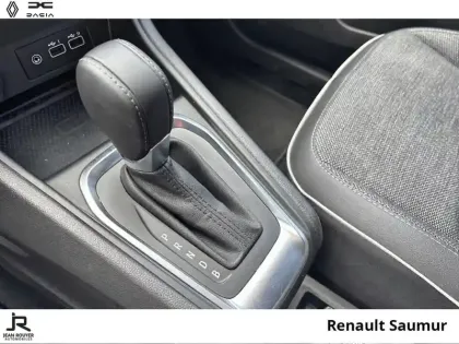 Photo 5 Renault Captur  1.6 E-Tech hybride 145ch Techno