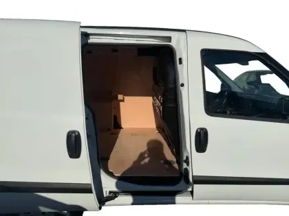 Photo 9 Fiat Doblo  Cargo 1.4 i.e. 95ch Pack Professional Trio Nav E6