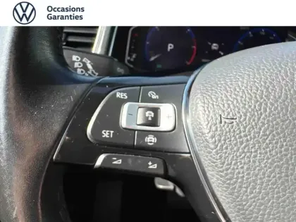 Photo 13 Volkswagen T-roc  2.0 TDI 150ch Carat Euro6d-T