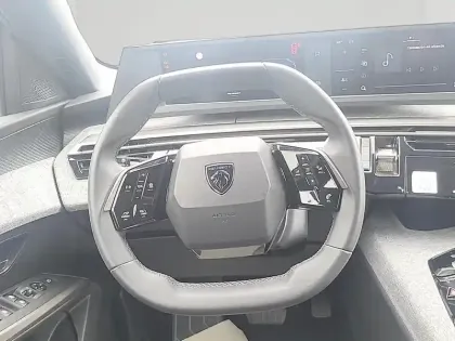 Photo 11 Peugeot 5008  Hybrid 145ch Allure e-DCS6