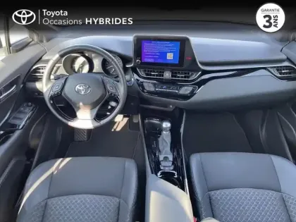 Photo 7 Toyota C-HR  2.0 Hybride 184ch Design Ultimate E-CVT
